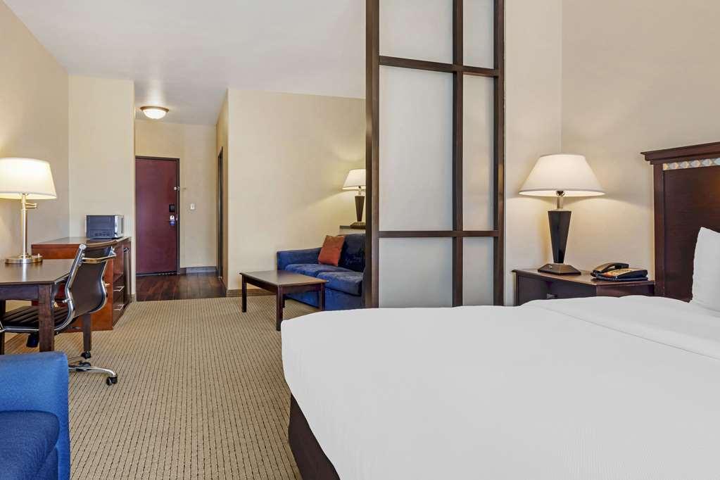 Comfort Suites Palestine Rum bild